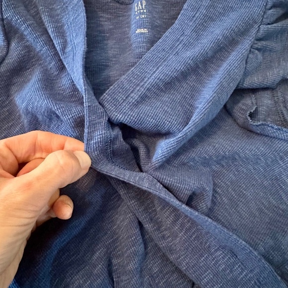 NWOT GAP Kids Wrap Top / Short Sleeve Shirt Girls in Color Blue Track - Size M - Picture 4 of 6